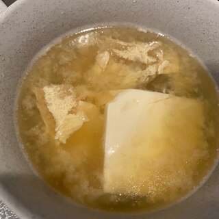 椎茸とお豆腐のお味噌汁